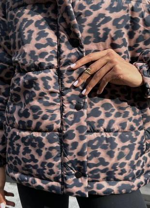 Леопардовый пуховик, куртка зимняя на силиконе 250, принт лео6 фото