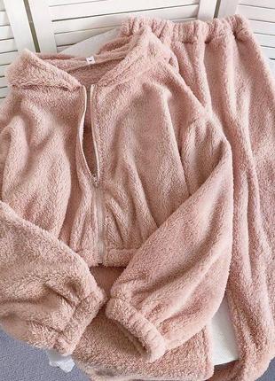 Пижама женская тедди оверсайз кофта с капишоном на молнии штаны свободного кроя на высокой посадке качественная теплая серая пудровая2 фото