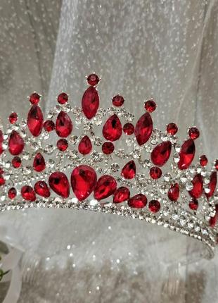 Диадема высокая с кристаллами сваровски, корона, красные камни