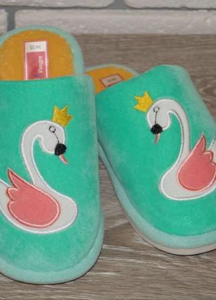 Дитячі кімнатні / домашні тапочки