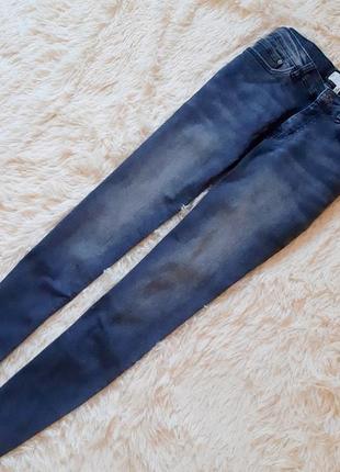 Стильні вузькі джинси від mango1 фото
