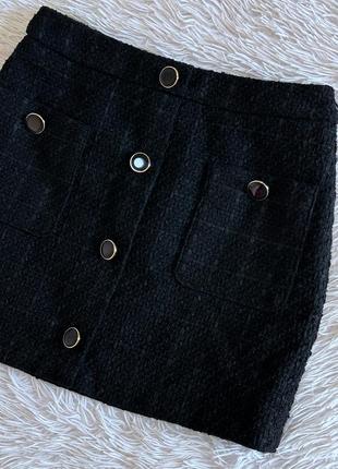 Черная твидовая юбка f&f с пуговицами6 фото