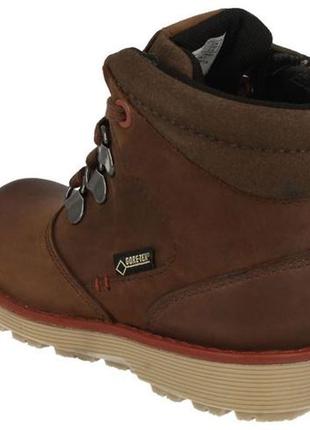 Р.32,32.5,33,33.5,34,35,35.5 clarks goretex шкіряні черевики оригінал6 фото