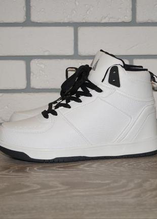 Чоловічі черевики зимові білі1 фото