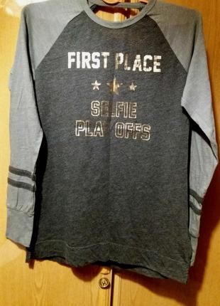 Футболка жіноча кофта з довгим рукавом і вирізом на спині з написом 46 рамзер