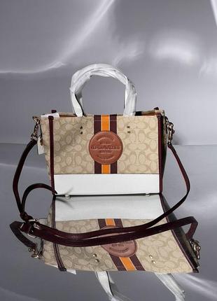 Женская кожаная сумка 👜 coach dempsey tote 22 in signature jacquard with stripe3 фото