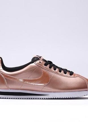 Шикарные кроссовки nike wmns classic cortez leather sneakers metallic bronze1 фото