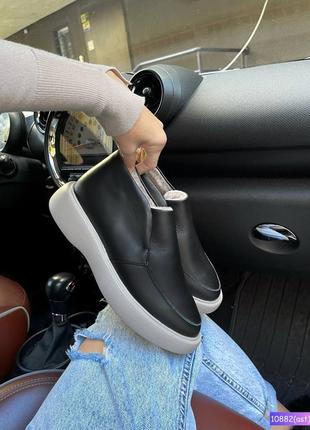 🔥лофери зима на високій підошві чорна шкіра (беж підошва)