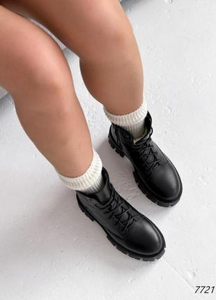 Черные натуральные кожаные зимние ботинки на шнурках шнуровке тракторной подошве платформе кожа зима6 фото