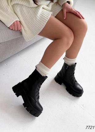 Черные натуральные кожаные зимние ботинки на шнурках шнуровке тракторной подошве платформе кожа зима9 фото
