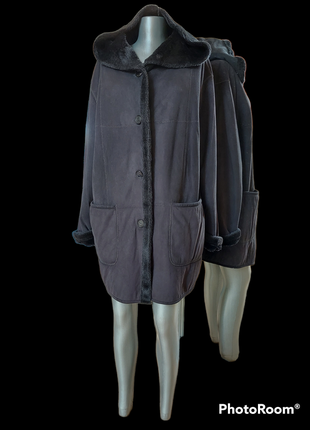 Искусственная с карманами и капюшоном дубленка, пальто на меху большого размера