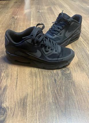 Кроссовки nike