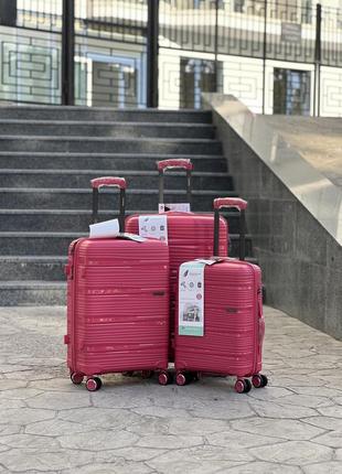 Качественные чемоданчики из полипропилен,мягкий,гибкий пластик,на котором можно прыгать,дорожняя сумка,б1 фото