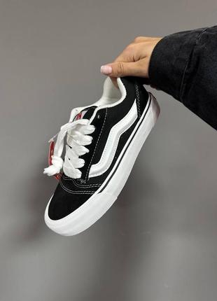 Шкіряні зимові кеди ванс, vans old skool. колір чорний з білим.9 фото