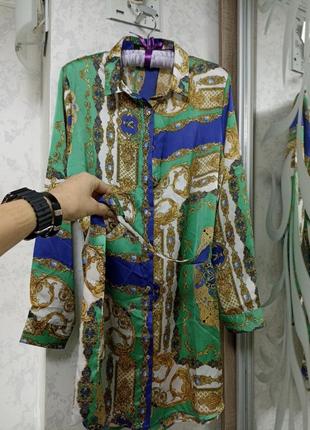 Платье-рубашка с зеленым атласом и поясом с принтом пейсли9 фото