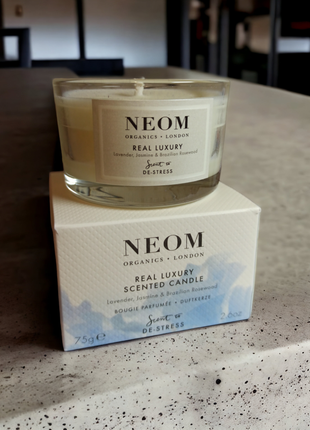 Neom real luxury candle 75g ароматизована свічка