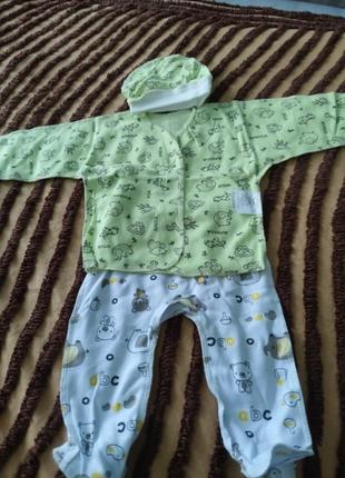 Костюмчик для новонародженого
