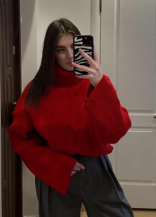 Красный свитер водолазка h&m3 фото