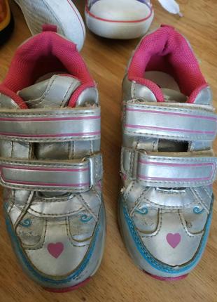 Обувь для девочки одной лотом резинки кроссовки кеды4 фото