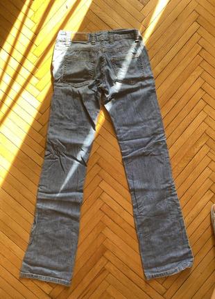 Винтажные джинсы moschino оригинал4 фото