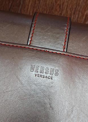 Женская кожаная сумка кроссбоди versace versus оригинал6 фото