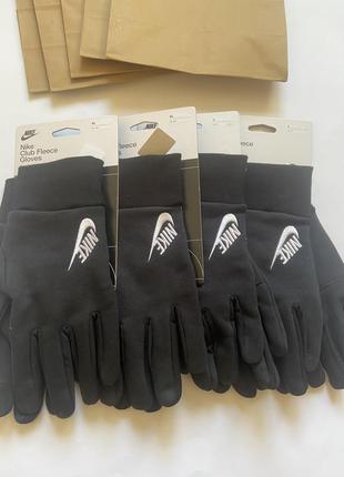 Мужские зимние перчатки nike club fleece gloves4 фото