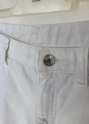 Актуальные джинсы с дырками на коленях трендовые джинсы с разрезами брюки9 фото