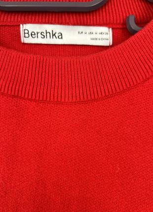 Идеальный красный свитер bershka2 фото