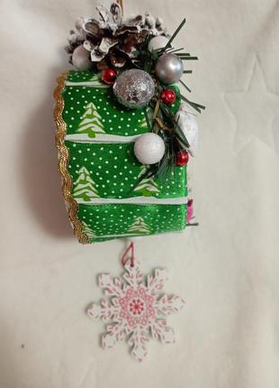 Новогодняя игрушка на елку, елочное украшение, сувенир новогодний