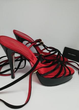 Шикарные босоножки от dolce & gabbana со шнуровкой (оригинал)