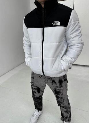 Білий чоловічий теплий пуховик