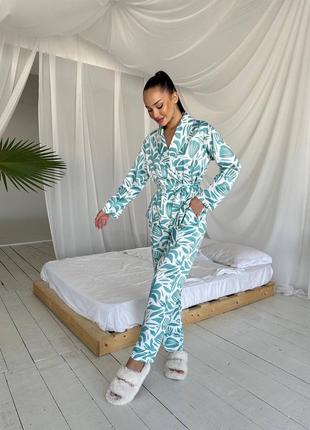 Шелковый костюм для дома/ пижама под пояс с цветочным принтом5 фото