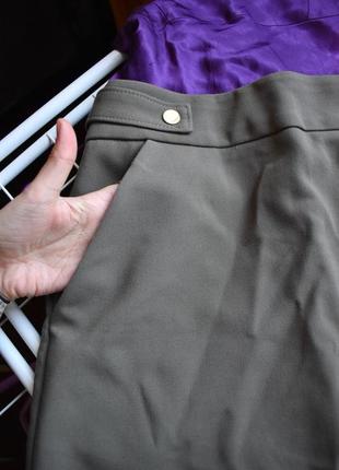 Короткая юбка хаки милитари с карманами h&amp;m5 фото