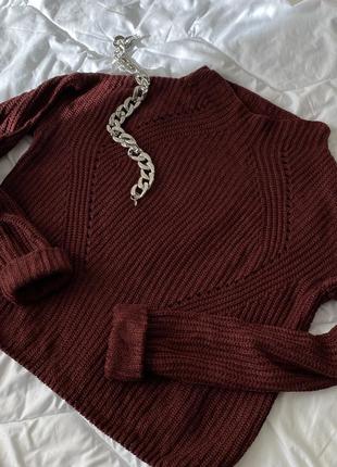Бордовый вязаный свитер1 фото