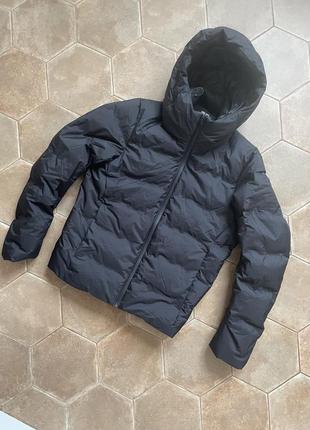 Uniqlo пуховик