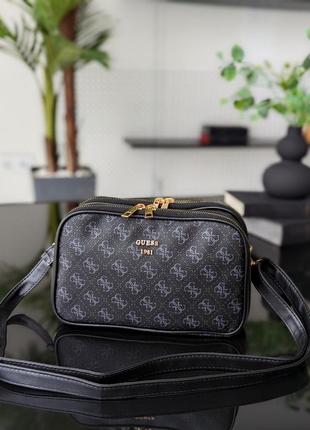 Кросс боді guess на три відділення