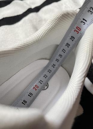 Нові! жіночі кросівки білі, розмір 39 на стопу 25 см8 фото