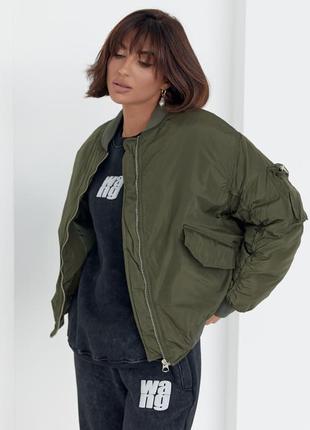 Демисезонная куртка женская на молнии2 фото