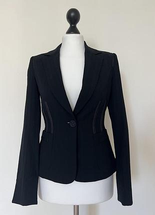 Шикарний брендовий піджак від patrizia pepe