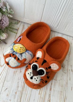 Натуральные домашние тапочки из шерсти,капцы для дома, бахрома
