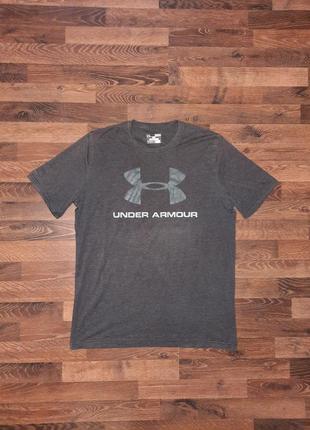 Мужская серая футболка under armour с большим лого