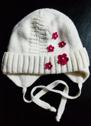 Зимова шапка дівчинці