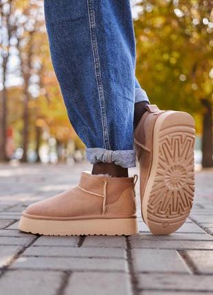 Ugg classic mini platform beige