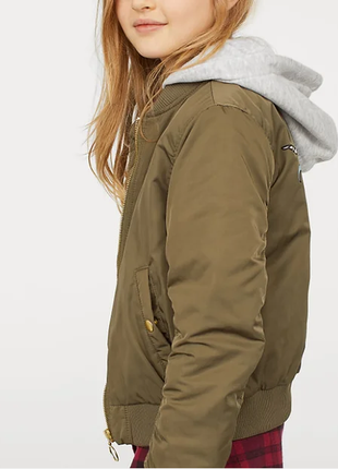 Куртка бомбер с капюшоном демисезон цвет хаки h&m
