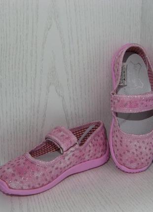 Тапочки детские блестяще - розовые с кожаной стелькой для девочки4 фото