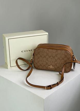 Брендова чумка через плече coach jamie camera bag large beige