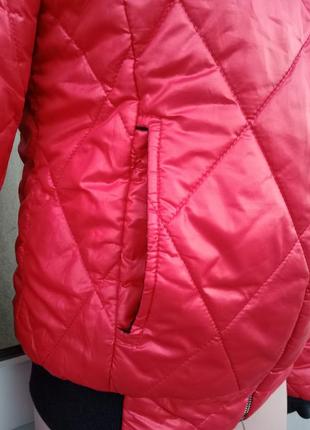 Женская теплая зимняя короткая курточка.4 фото