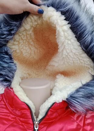 Женская теплая зимняя короткая курточка.6 фото