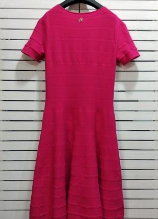 Платье blumarine 8