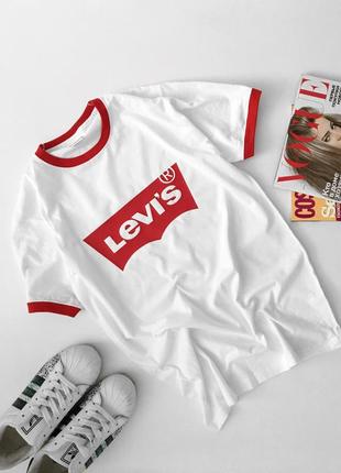 Футболка з логотипом levis